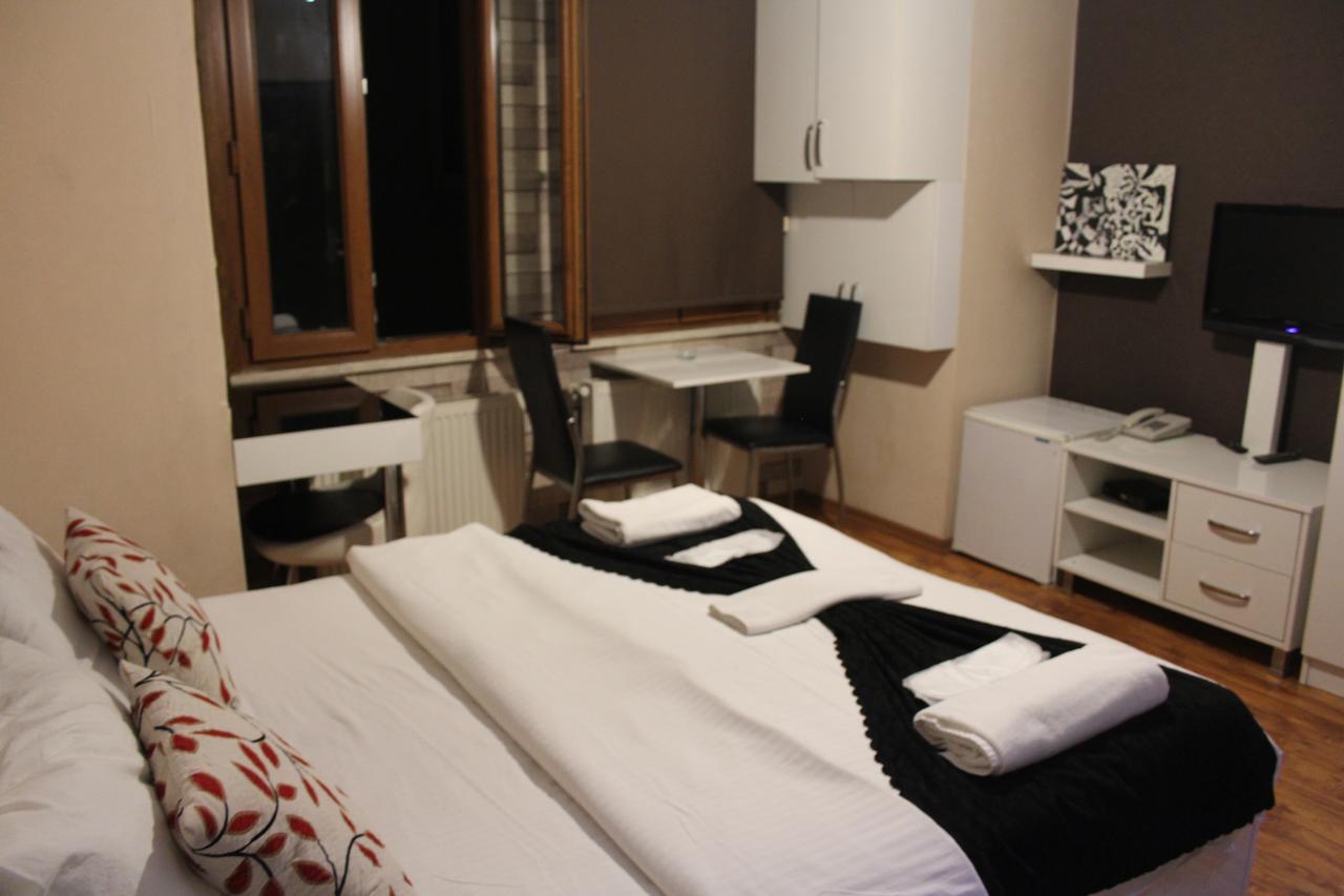 Full House Boutique Hotel Istanbul Bagian luar foto