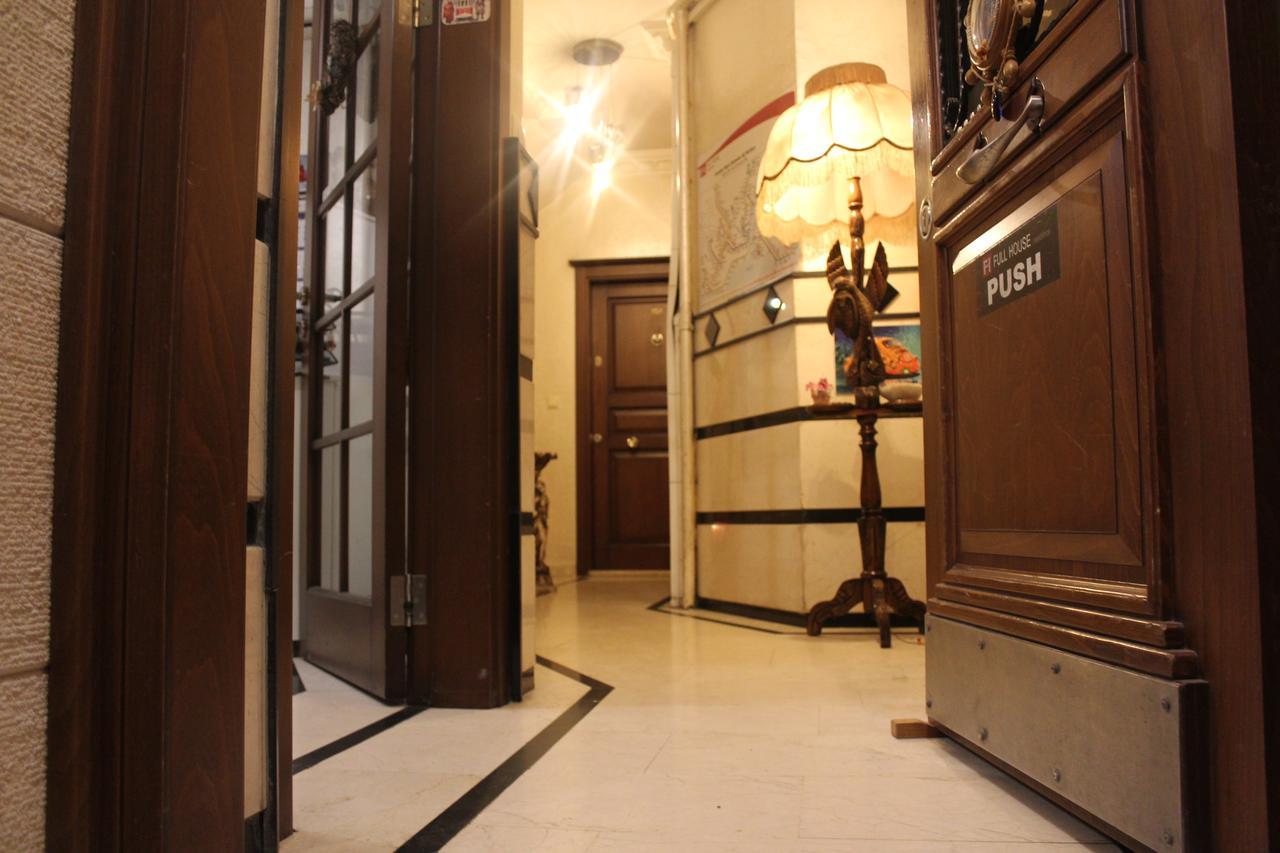 Full House Boutique Hotel Istanbul Bagian luar foto