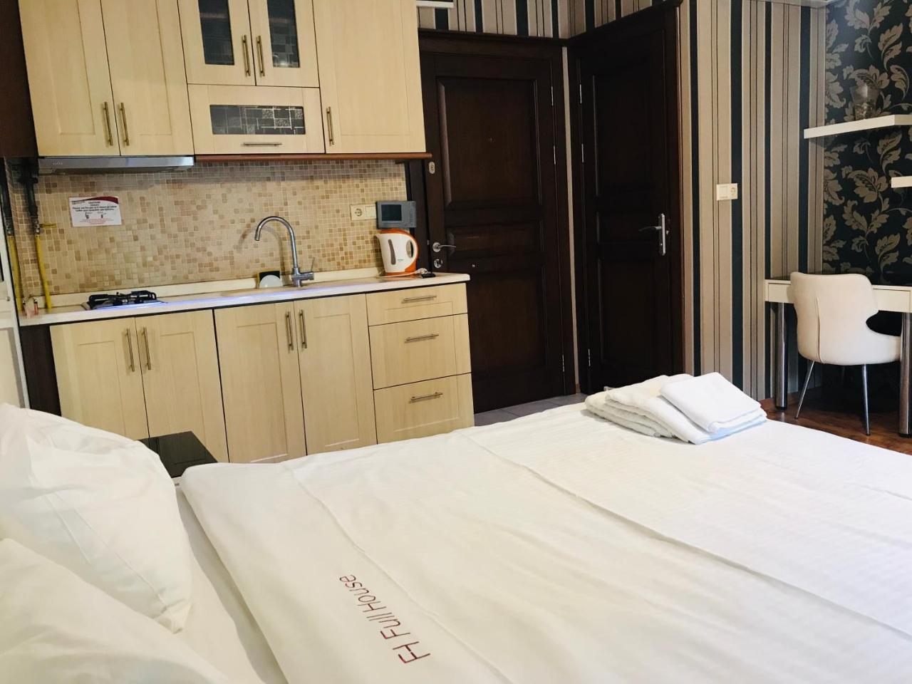 Full House Boutique Hotel Istanbul Bagian luar foto