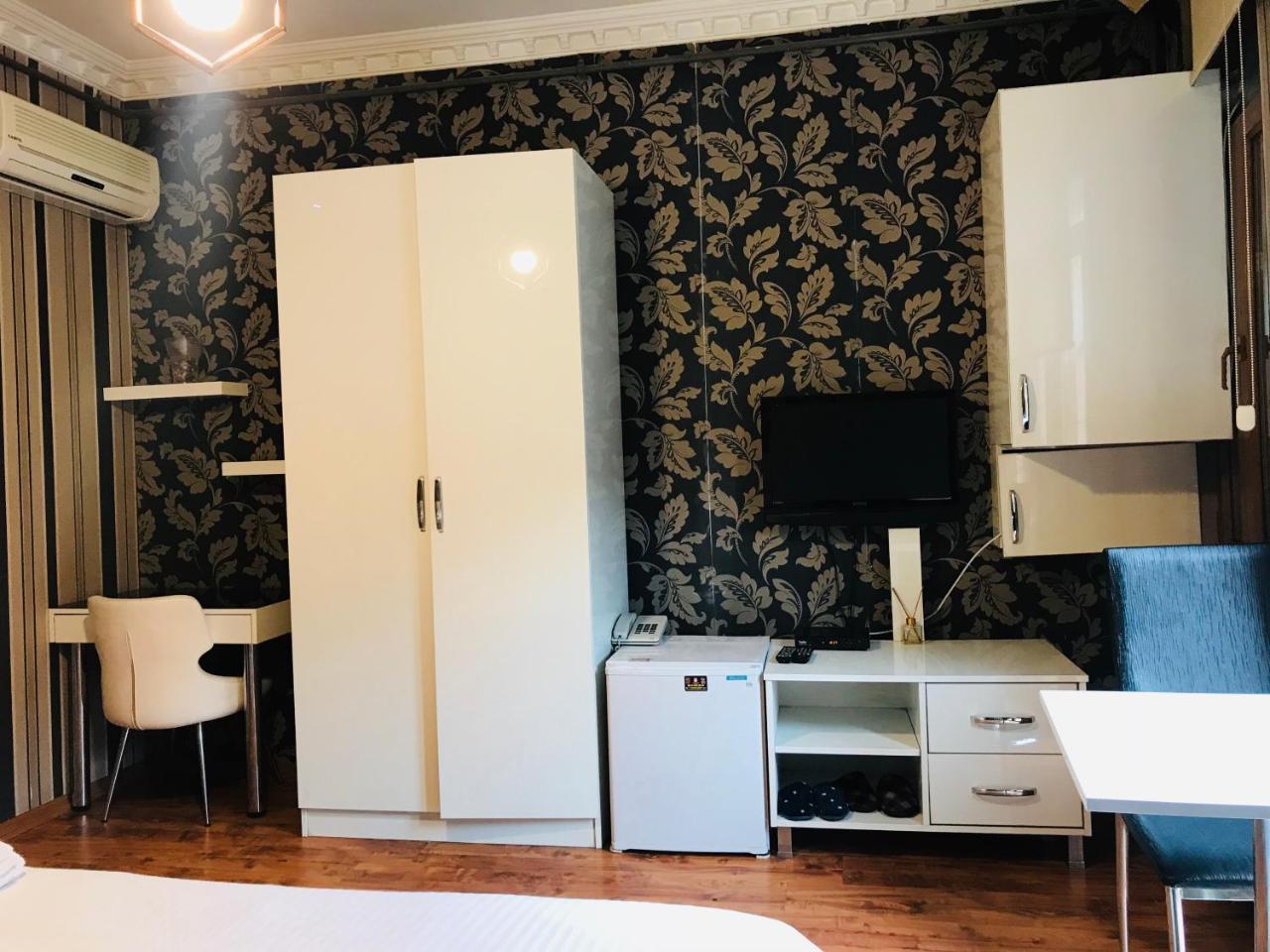 Full House Boutique Hotel Istanbul Bagian luar foto