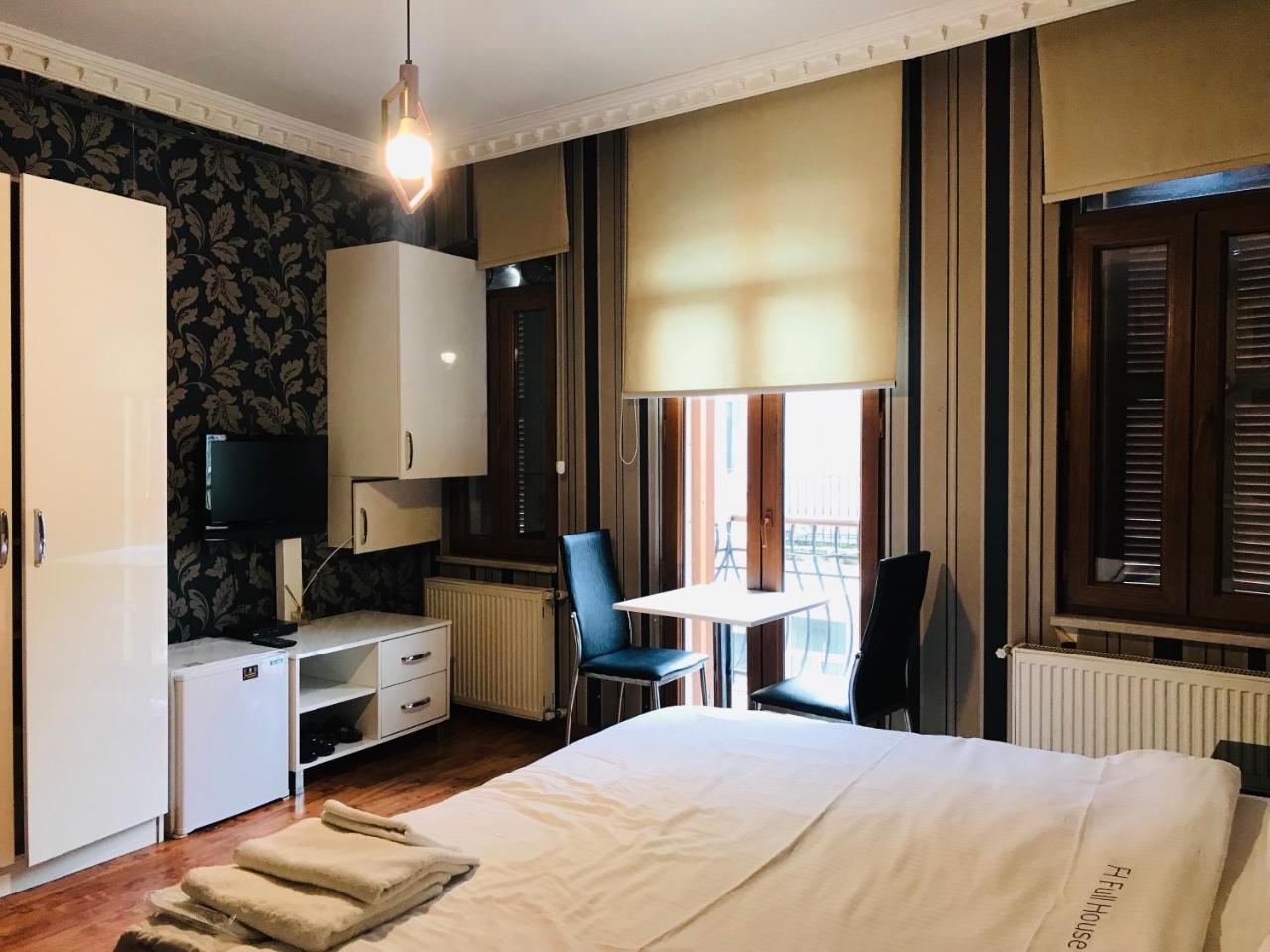 Full House Boutique Hotel Istanbul Bagian luar foto