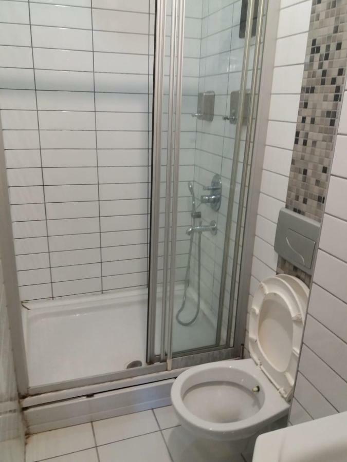 Full House Boutique Hotel Istanbul Bagian luar foto