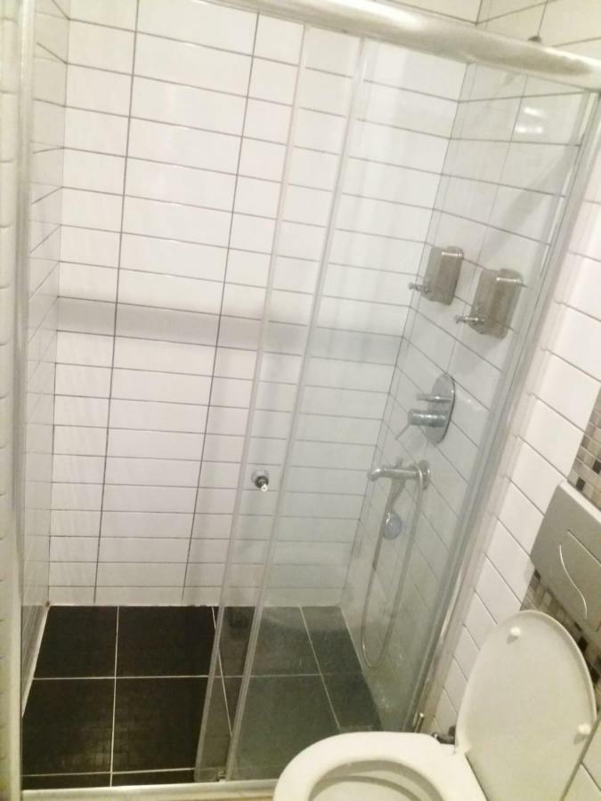 Full House Boutique Hotel Istanbul Bagian luar foto