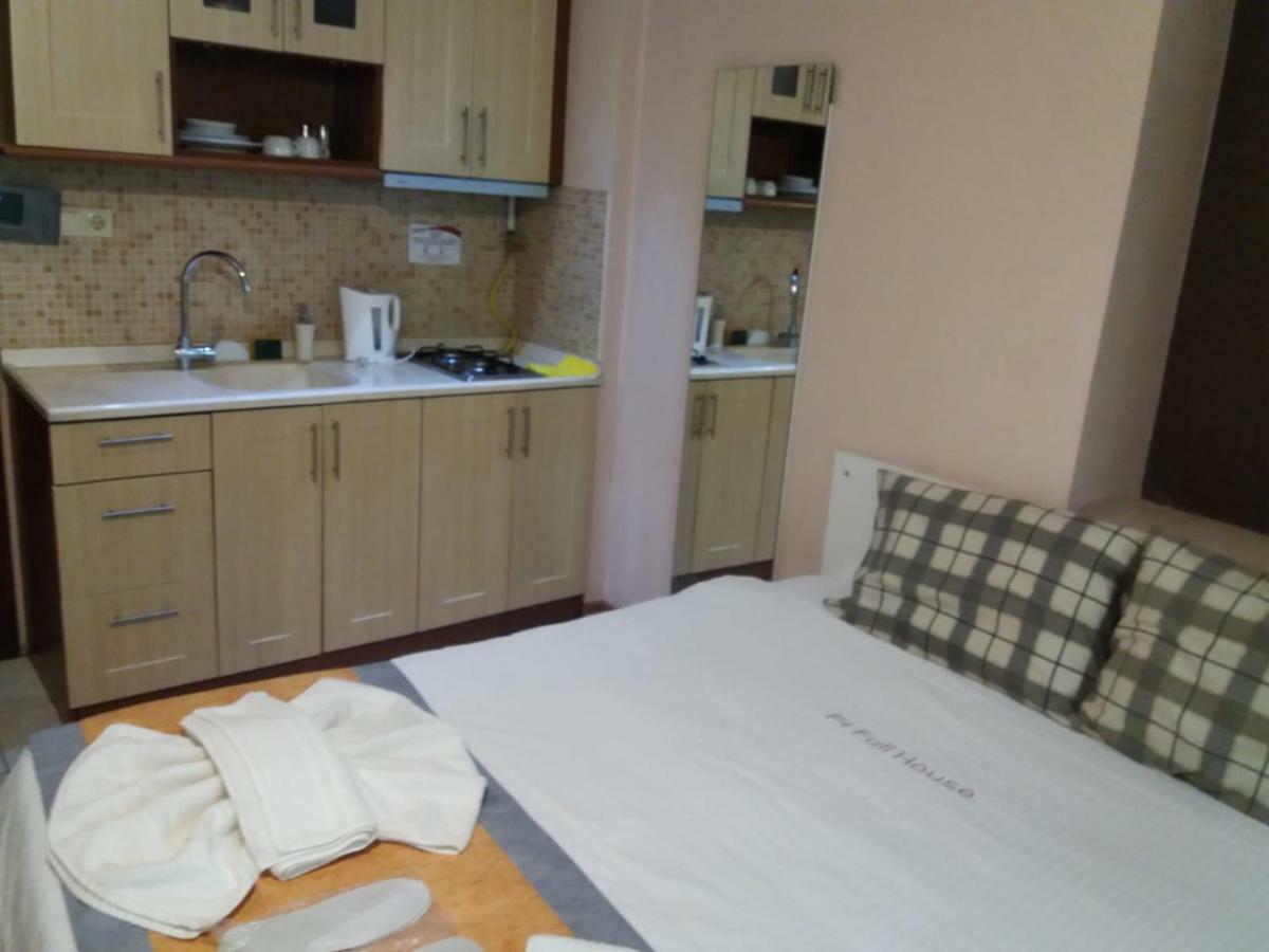 Full House Boutique Hotel Istanbul Bagian luar foto