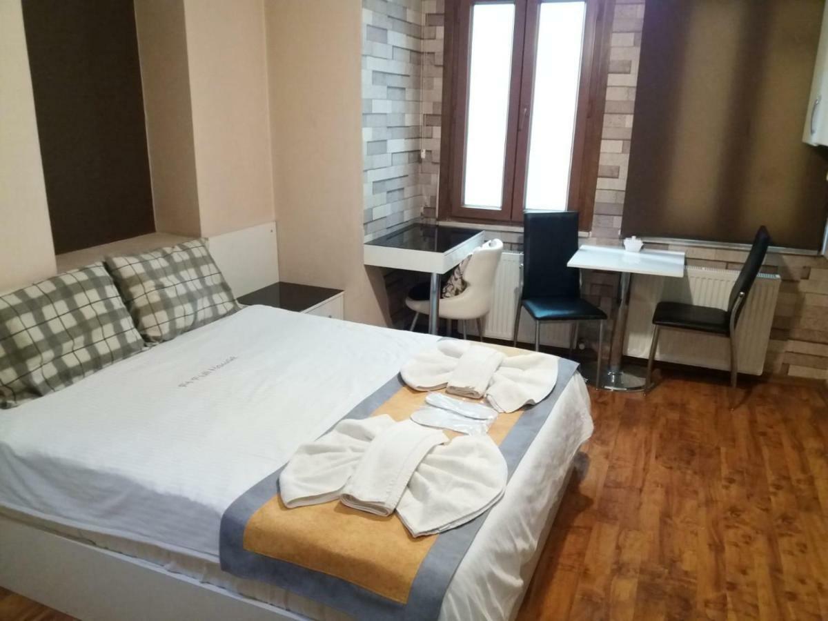 Full House Boutique Hotel Istanbul Bagian luar foto
